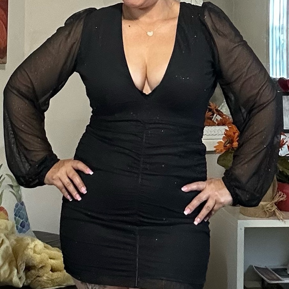 Elegant black casual long sleeve dress